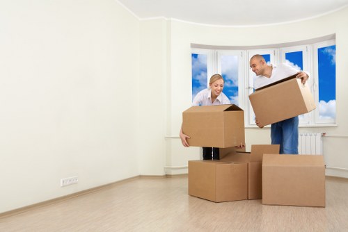 Flexible man and van transport for furniture delivery in Nottinghill