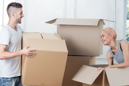 Legal terms and governing law for removal van service